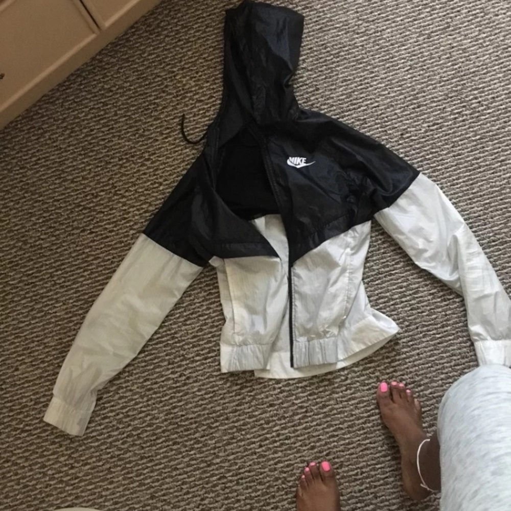 Nike windbreaker